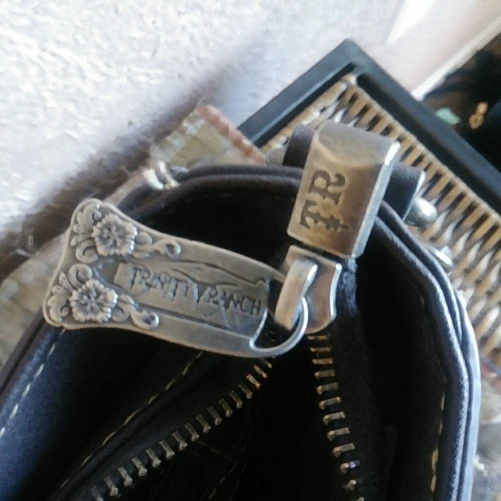 Trinity Ranch purse. - Picture 3 of 6